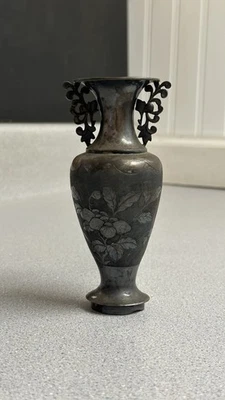 JARRÓN CHINO DE PLATA MACIZA DEL SIGLO XIX DINASTÍA QING CON MARCA DE FABRICANTES Foto 1 de 4