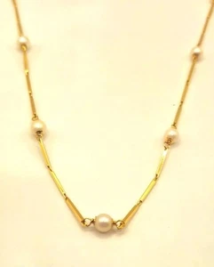 9ct Gold 16" Pearl Necklace–7.2g –Vintage Gift for Her, Elegant Ladies Jewellery - Picture 1 of 8