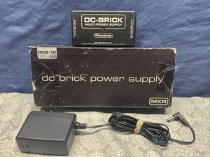 Fuente de alimentación Dunlop DC Brick DCB-10 fuente de alimentación de pedal de efectos de guitarra - Imagen 1 de 10