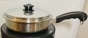 SALADMASTER Edelstahl 18-8 Tri Clad 8" Pfanne/Saucen Topf mit Vapo Deckel - Bild 1 von 3