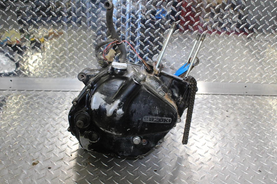 Suzuki DR400 DR 400 1980 MOTOR MOTOR CÁRTER INFERIOR COMPLETO CÁRTER CÁRTER BLOQUE Foto 1 de 4