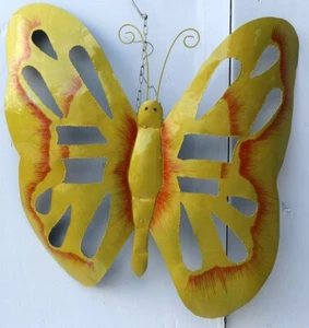 Mariposa Decorativa De Metal Pintada Utilizable Como Aplique Amarillo 50 Cm - Imagen 1 de 7