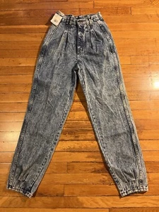 VINTAGE 1980s Chic Regal High Waist Mom Jeans Junior 7 Tall Blue Acid Wash USA - Picture 1 of 13