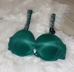 Victorias Secret Bombshell Plunge Bra Super Padded Add 2 Cups Womens 32B Green - Picture 1 of 7