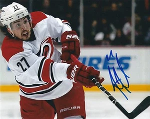 Signed 8x10 JUSTIN FAULK Carolina Hurricanes Photo - COA - Picture 1 of 1