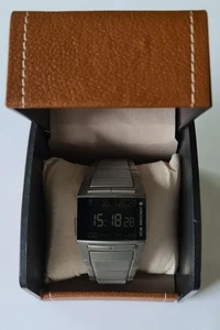 Junghans Mega 1000 26/4502 505 / sehr guter Zustand alles funktioniert. - Bild 1 von 15