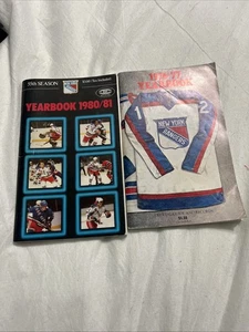 Lote#2 Anuarios de hockey de la NHL de los New York Rangers 1976-77 y 1980-81 Condiciones Buenas - Imagen 1 de 3