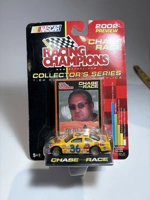 Ken Schrader #36 M&M's Pontiac Chase the Race 2002 Racing Champions Preview 1:64 - Image 1 of 2