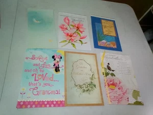 Mother's Day & Grandma Cards Lot Of 12 Hallmark Cards With 12 Envelopes - Picture 1 of 3
