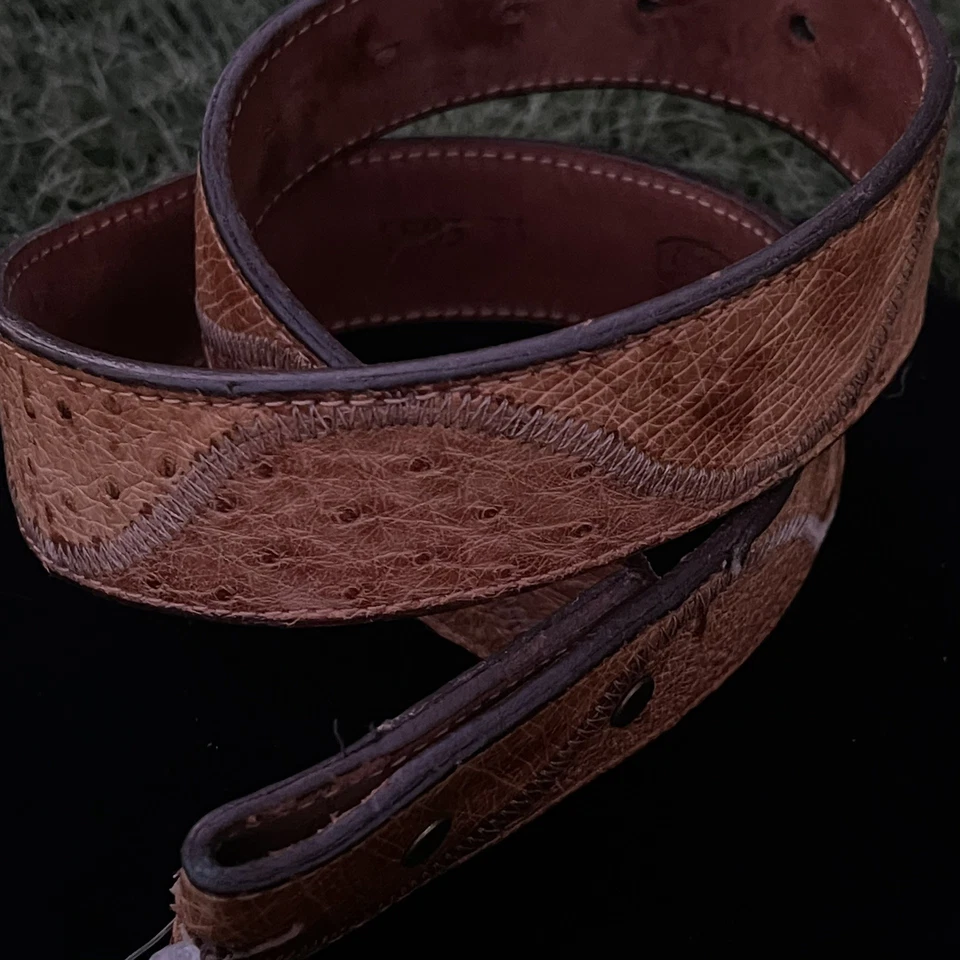 复古全新 NOS Western OSTRICH 1.5 英寸皮革皮带 30-32 英寸 Glam 牛仔美丽 — 第 1/4 张图片