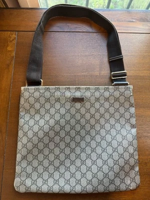 Gucci GG Supreme Messenger Bag In Beige Canvas & PVC Brown Leather w/COA - Image 1 of 4