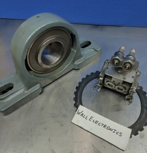 NSK P310 Pillow Block Bearing =New Old Stock= - Picture 1 of 11