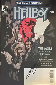 Hellboy RON PERLMAN SIGNED Comic Book - EXACT VIDEO PROOF - Picture 1 of 1