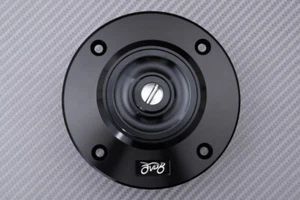 Tankdeckel 1/4 Drehung Farbe Schwarz +Schlüssel SUZUKI GSXR 1000 GSX-R 2001-2002 - Picture 1 of 10