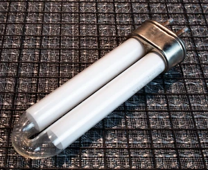 General Electric F4T4-BL BULB - Picture 1 of 2