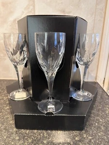 John Rocha at Waterford Crystal 6 White Wine Glasses - Picture 1 of 9