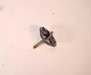 2009-2016 Hyundai Genesis Sedan Spare Tire Wing Nut Tie Down Bolt OEM - Picture 1 of 2