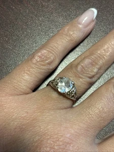 Anillo de mujer de plata de ley 925 con estrás talla 5,5 - Imagen 1 de 2