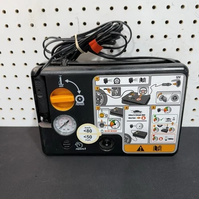 Kit de bomba de aire y sellador para neumáticos Ford Mustang Mach-E KR3C-19L523-AB - Usado Foto 1 de 4