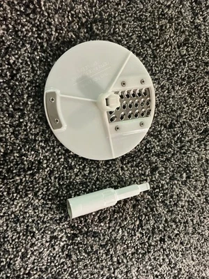 Cuisinart Little Pro Plus Processor Blade DLC-514TX and DLC 509TX Stem - Image 1 of 4