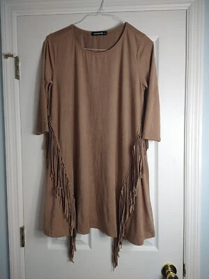 Vestido Annabelle Suave Poliéster Cepillado Flecos Western Manga 3/4 Mediana Foto 1 de 4