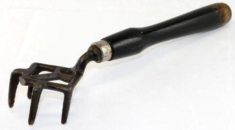 4 Tine Hand Shaped Cultivator Vintage Garden Tool w Black Paint / CV Tools Cover