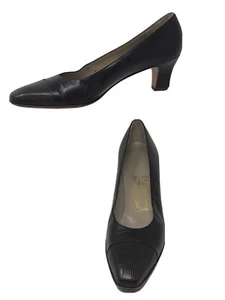 Salvatore Ferragamo Brown 2.5" Pumps Made in ITALY Women Size 8.5 AAAA NARROW - Picture 1 of 12