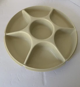 Vintage Tupperware geteiltes Gemüsechips/Dip Tablett Mandel - ohne Deckel - Bild 1 von 7