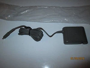 CARGADOR AC NUEVO PARA EL SISTEMA DS REGULAR MARCA NINTENDO no se ajusta a DS lite - Imagen 1 de 4