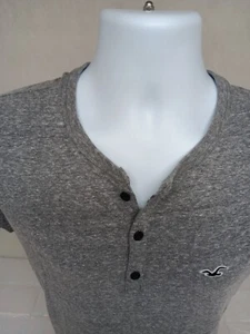 HOLLISTER WOMENS MEDIUM GRAY MUST HAVE COLLECTION HENLEY SHORT SLEEVE COTTON TEE - Picture 1 of 11