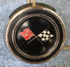 vintage OEM GM good used 1963 1964 Chevrolet ~CORVETTE Vette HORN BUTTON or CAP~ - Picture 1 of 2