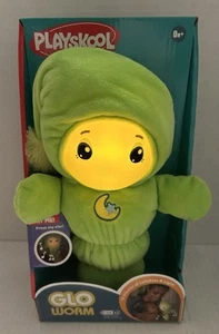 Playskool Glo Worm Hasbro Snuggle Soothe Plush Light Sound New In Box NIB - Imagen 1 de 4