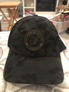 Fan Favorite MLB Baltimore Orioles 'Green Camo' Snap Back Hat - Picture 1 of 5