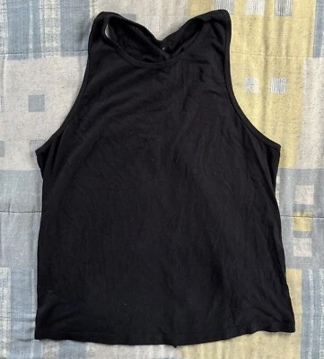 Camiseta sin mangas Bebe negra con correa trasera mediana para mujer Foto 1 de 4