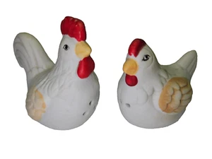 Trippie's Inc. 1988 Rooster Hen Salt & Pepper Shaker Set 2.5" Farmhouse Country - Picture 1 of 5