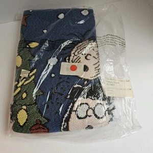 Peanuts Christmas Blanket Throw Snoopy Linus Charlie Brown Holiday Tree New Nort - Picture 1 of 3
