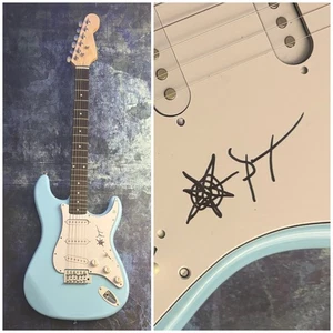 GFA The Cure Gitarrist * PEARL THOMPSON * signierte E-Gitarre PROOF COA - Bild 1 von 8