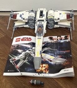 LEGO Star Wars X-Wing Fighter 75218 Incomplete With Instructions