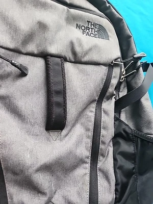 Mochila Northface Surge Flexvent Foto 1 de 4