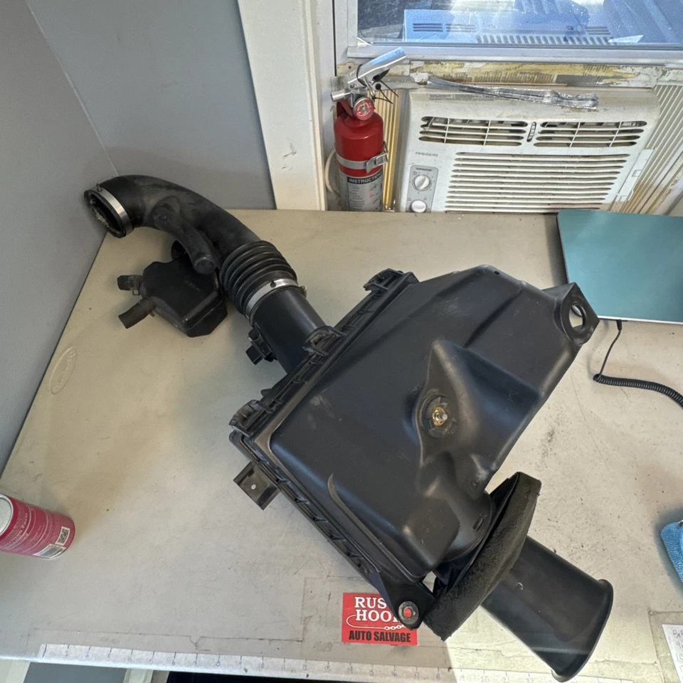 Nissan Titan 2006 filtro de aire montaje de caja PP-M20-GF15 Foto 1 de 4