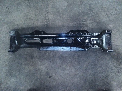 Camión Chevrolet GMC 1981 1984 83 87 C10 K5 K10 OE transmisión montaje travesaño Foto 1 de 2