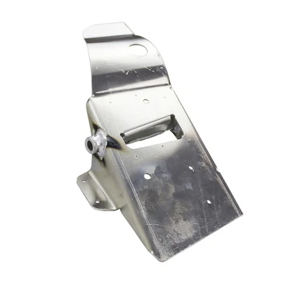 Polaris 2202598 Right Hand Trailing Arm Mount 2003-2010 Trail RMK Touring - Imagem 1 de 2