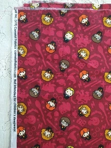 HARRY POTTER Fabric Minis Dk Red Camelot QUILTING COTTON BTFQ 18"x22" Burgundy - Picture 1 of 5