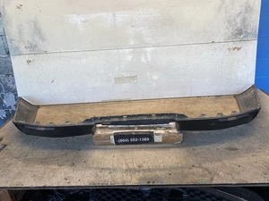 Genuine OEM Rear Bumper Lower 2021-2024 Chevrolet Tahoe GMC Yukon - Foto 1 di 12