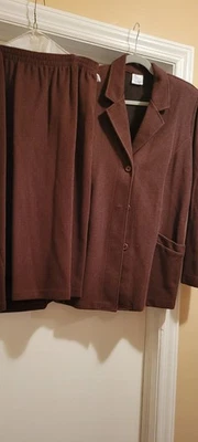 Weekenders Knit Suit Size Large Button Jacket & Skirt Brown knit  Vintage - Image 1 of 4