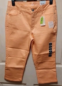 St Johns Bay Caprihose Repreve Mid Rise Gr. 12 Cantaloupe Neu - Bild 1 von 5