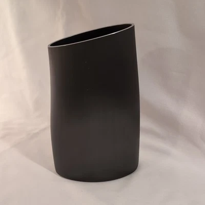 Jarrón FINK AND CO CUATRO ESTACIONES ROBERT FOSTER DISEÑADOR AUSTRALIANO GRANDE PLATEADO Foto 1 de 4