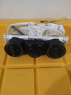 Chrysler PT Cruiser 2004 aire acondicionado control de clima Foto 1 de 2