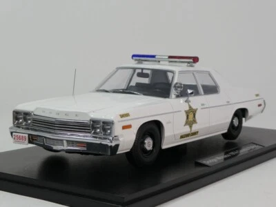 KK Dodge Monaco Hazzard County Police 1974 1/18 KKDC181152 - Immagine 1 di 3