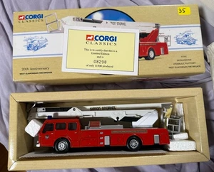 Corgi Classics Simon/Dennis Hydraulic Platform West Glamorgan 97392 Fire Truck - Picture 1 of 1